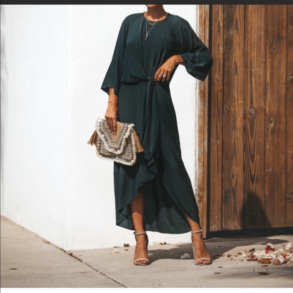 CHIC ABOUT TOWN VICI Lg charcoal tulip skirt